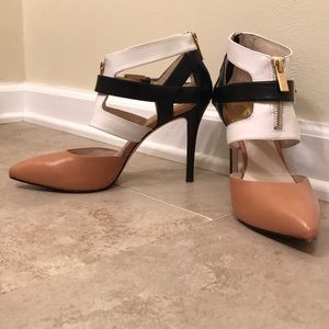 Leather zip pumps